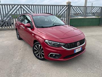 Fiat Tipo 1.3 Mjt 95CV SW Lounge-NAVIGATORE-RETROC
