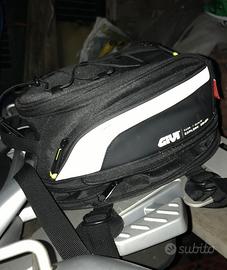 Borsa sella / portapacchi givi 11L