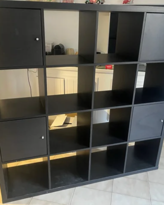 Libreria Scaffale IKEA KALLAX 147x147 + 4 ante