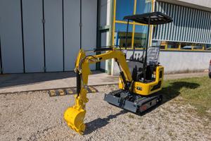 Mini escavatore cingolato