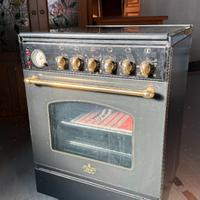 Stufa a gas con forno