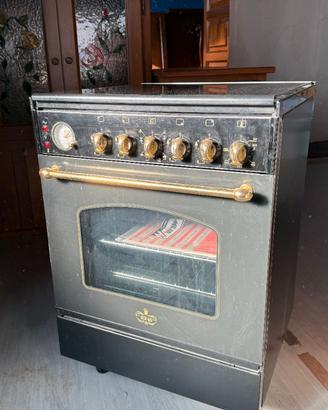 Stufa a gas con forno
