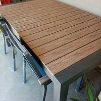 tavolo da giardino allungabile  con 6 sedie 