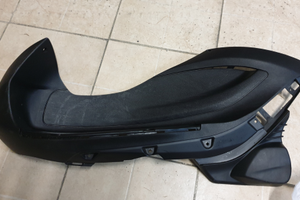 Piaggio Beverly 300-350s PEDANA Sinistra completa