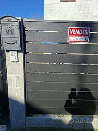 Privato vende casa indipendente su 4 lati Vidalenz