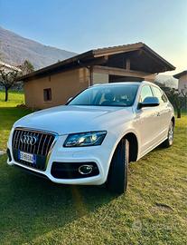 Audi Q5 2.0TDI S-line