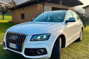 Audi Q5 2.0TDI S-line