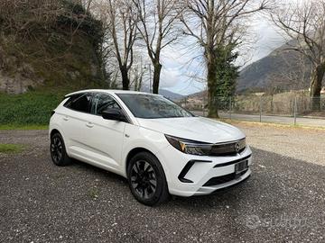 Opel Grandland 1.2 Turbo 12V 130 CV aut. GS
