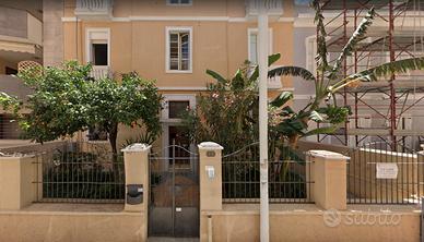 Via Rossini - Ampio trivano con giardino