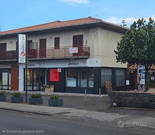 Garage via Motta San Giovanni La Punta