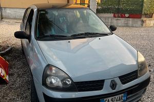 Renault Clio II 1.2
