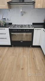 Stufa 5 fuochi De Longhi a gas