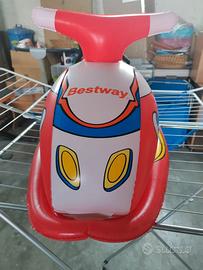 Motoretta gonfiabile