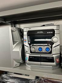 Stereo LG con 2 casse, modello LM-M140