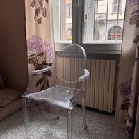 Sedia con braccioli Ghost Louis Kartell