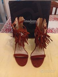 Sandali in camoscio con frange