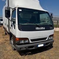 ISUZU MOTORS P35 cella frigo 92.000 km