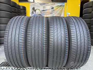 4 Gomme Bridgestone 235/60R18 107W 85-90% Residui