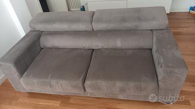Divano 2 sedute con sedili estraibili
