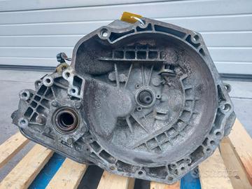Cambio manuale Opel Astra G 2.0 diesel del 2000