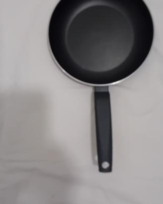 Padella antiaderenteStupenda Robusta-Conad diam.24