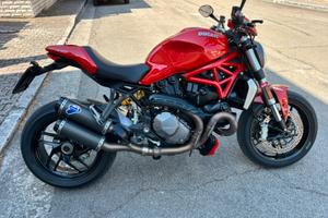 Ducati Monster 2018 anno 2018
