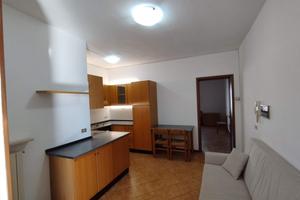 Da privato bilocale arredato termoautonomo