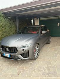 Auto Maserati levante Gran Sport
