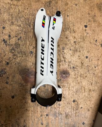 Attacco manubrio Ritchey WCS 4axis 6º 110 mm