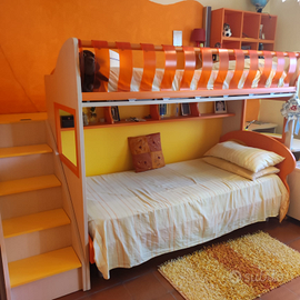 Cameretta Moretti compact con scrivania