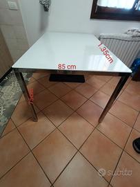tavolo vetro ikea
