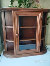 Set comodini/cassettiere e vetrina legno anni 70