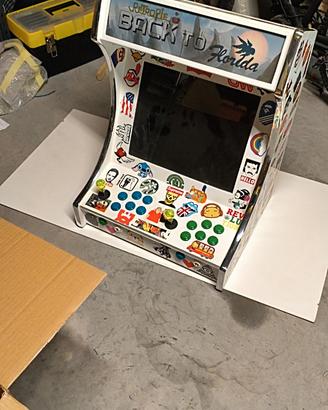 Bartop 19'' realizzato a mano