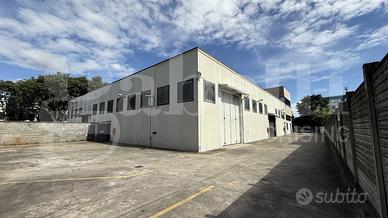 Capannone Industriale Cologno Monzese