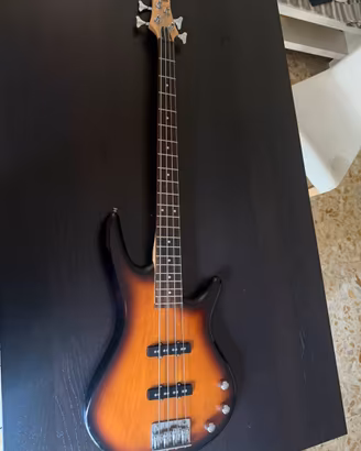 Basso elettrico Ibanez Soundgear + Amplificatore