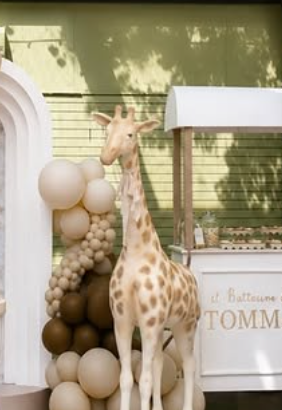 Giraffa scenografica grande per allestimenti event
