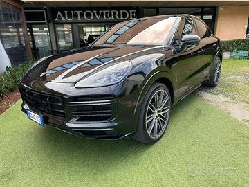 PORSCHE Cayenne Coupé 4.0 V8 Turbo S E-Hybrid UN