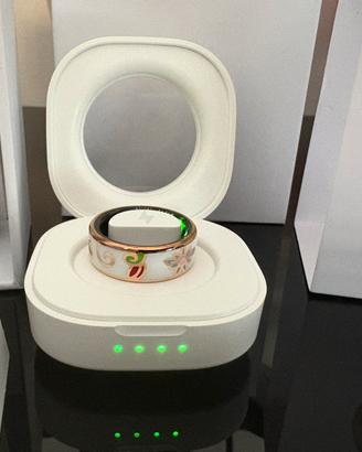 Anello intelligente per le donne