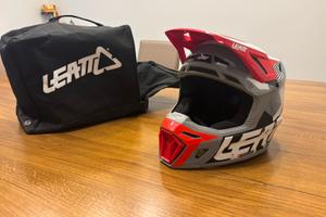 Casco LEATT 8.5