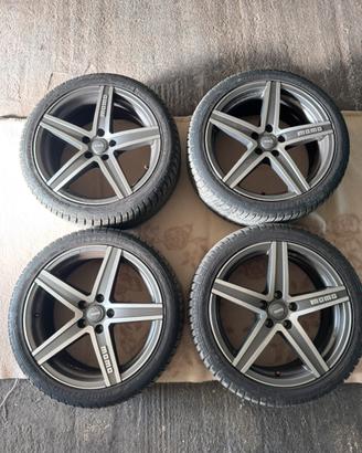 Momo Hyperstar Evo 18” 5x112