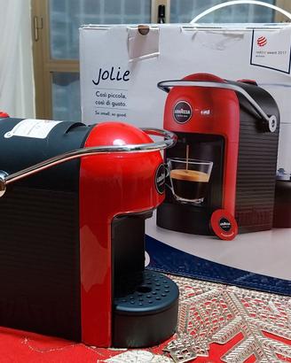 Macchina d caffe Lavazza + 50 capsule Borbone