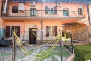CASA SEMINDIPENDENTE A NICORVO