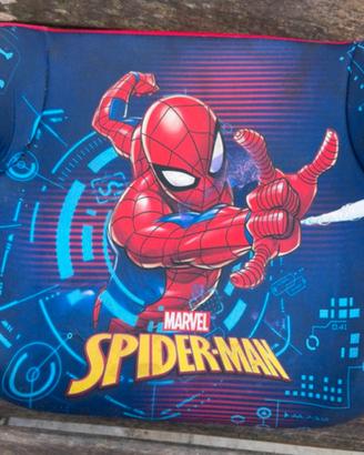 2 seggiolini auto Spiderman e Minnie usati