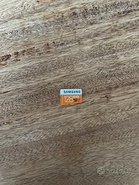 Samsung Scheda MicroSD 128gb (adattatore incluso)