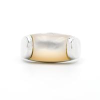 Anello Bulgari Tronchetto oro bianco e madre perla