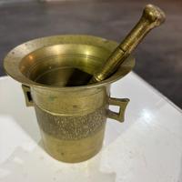 Mortaio di bronzo