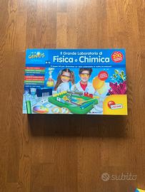 Il grande LABORATORIO di CHIMICA e FISICA