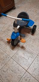 triciclo per bambini Fisher Price