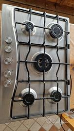 Piano cottura 5 fuochi Hotpoint Ariston