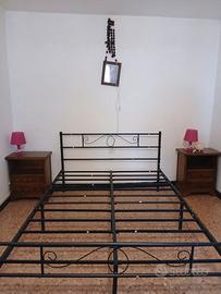 Letto matrimoniale  140 x200 in ferro battuto